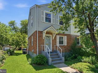2033 Arlington Ter, Alexandria, VA 22303