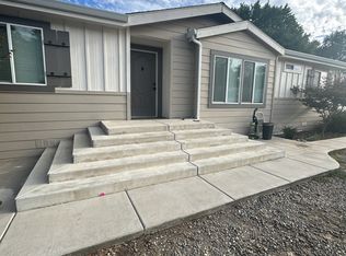 10305 Gray Rd, Oakdale, CA 95361