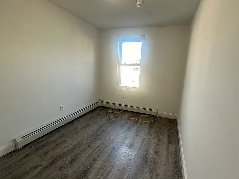 428 Franklin St #2 — Photo 5