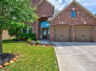 26131 Serenity Oaks Dr, Richmond, TX 77406