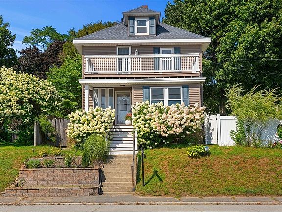 2nd image of 362 Water St