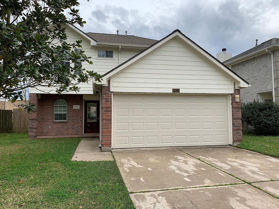 1st image of 19523 Cypress Moss Dr