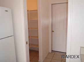 4th image of 941 Saint