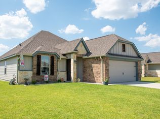 2001 Theresa Dr, Bryan, TX 77807