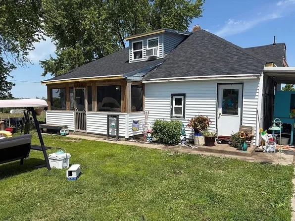 908 S Benton St, Albany, MO 64402