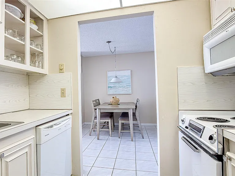 111 Briny Ave #2312 — Photo 9