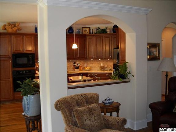 5th image of 1469 Saint Annes Ct