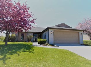 2112 Pueblo Dr, Kendallville, IN