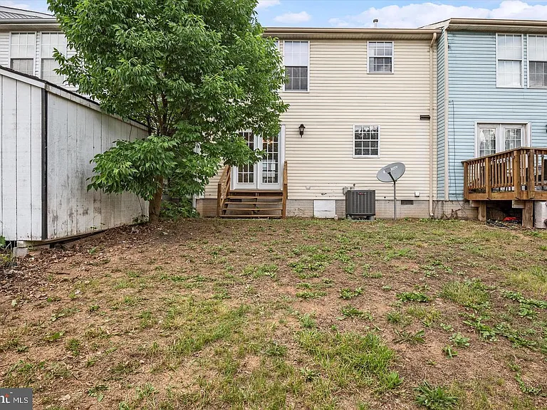 206 Emily Ln — Photo 14