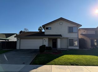 876 Shellwood Way, Sacramento, CA 95831