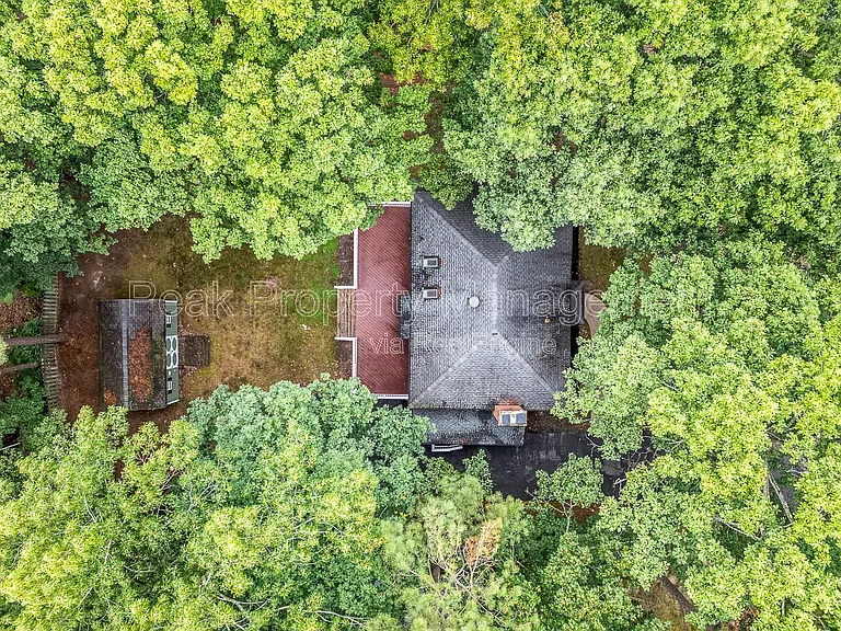 504 Winamack Ct — Photo 48