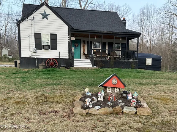 586 Rugby Hwy, Robbins, TN 37852