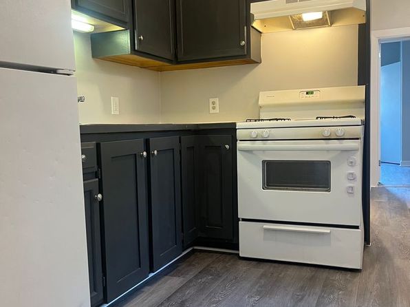 323 Beaver St #1