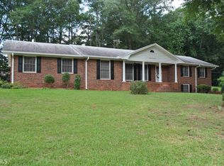 6239 Huie Dr, Morrow, GA 30260