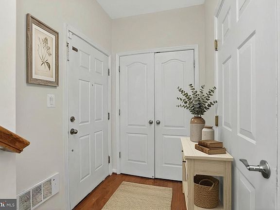 4th image of 11180 Wortham Crest Cir