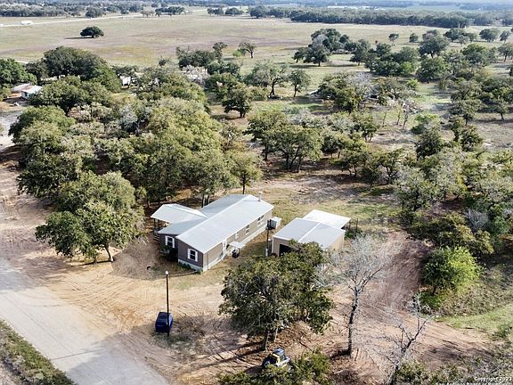 2nd image of 5695 County Road 434