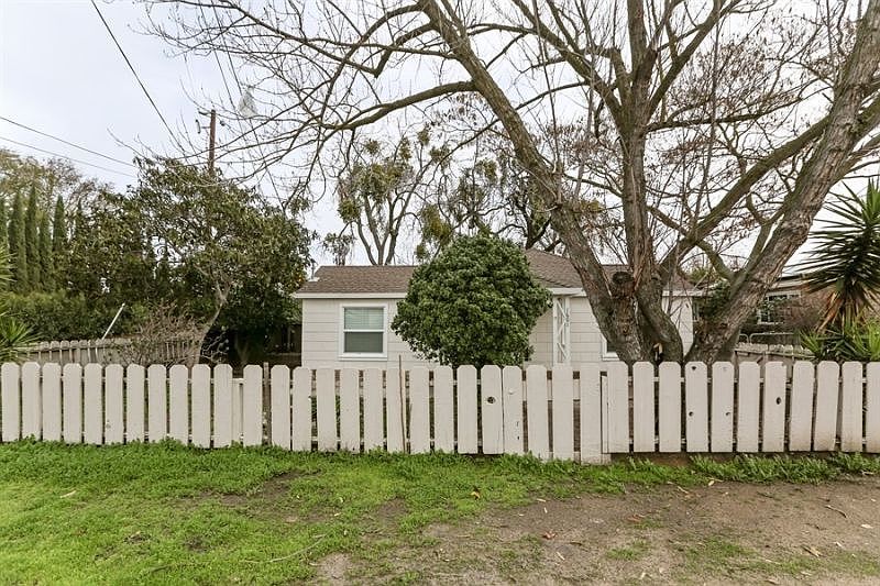 1st image of 1601 Viera Ave