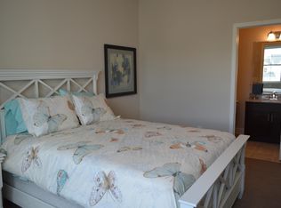 13 Verplanck Ln, Cohoes, NY 12047