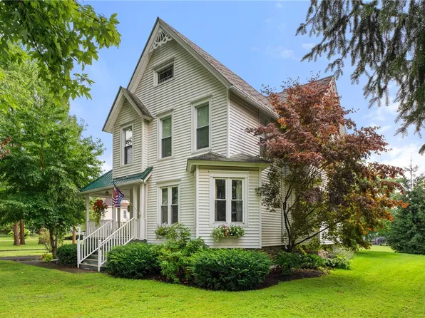7268 S Main St, Ovid, NY 14521