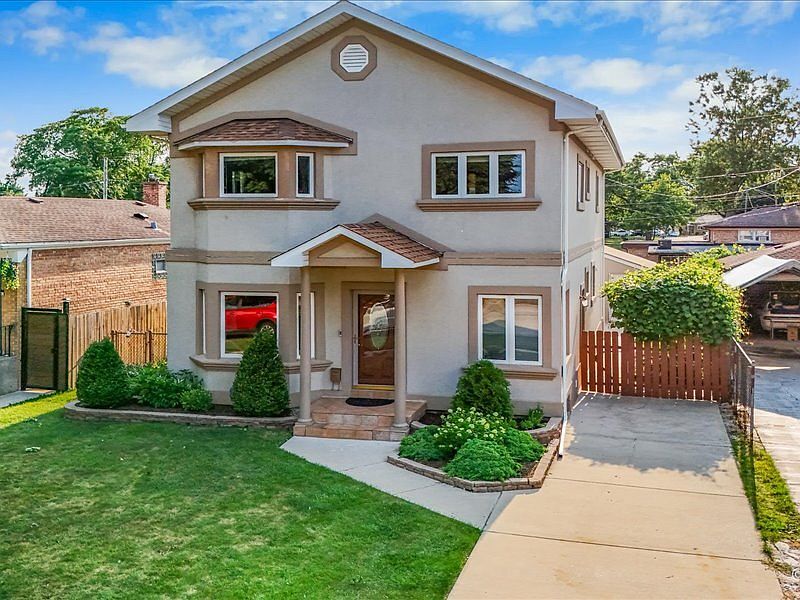 1st image of 8224 N Oleander Ave