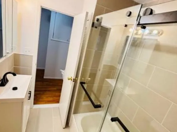 2939 Curtis St Floor 1, East Elmhurst, NY 11369