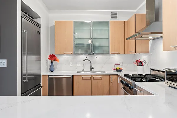 Sold by Brown Harris Stevens | media 5