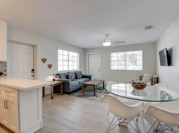 712 Galveston Ln APT 2, Key West, FL 33040
