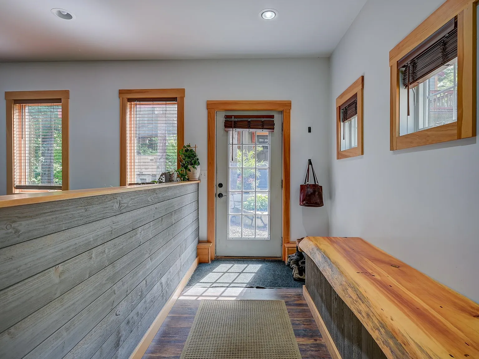 2 bed, 1.0 bath, 780 sqft, $1,800 — Photo 4