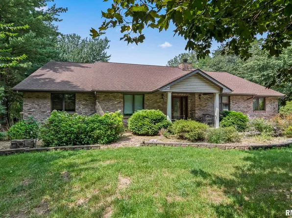 700 Teal Dr, Springfield, IL 62707