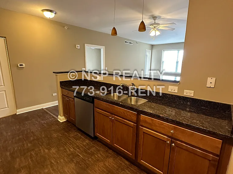 2-426 Itasca Pl — Photo 21