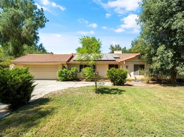 30303 Stephanie St, Hemet, CA 92543