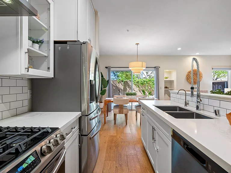 703 Star Jasmine Ct — Photo 11