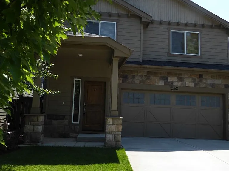 61150 Snowbrush Dr — Photo 1