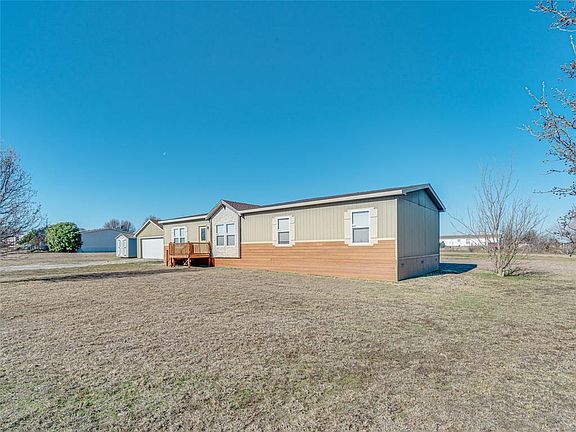 3rd image of 11013 Everest Dr
