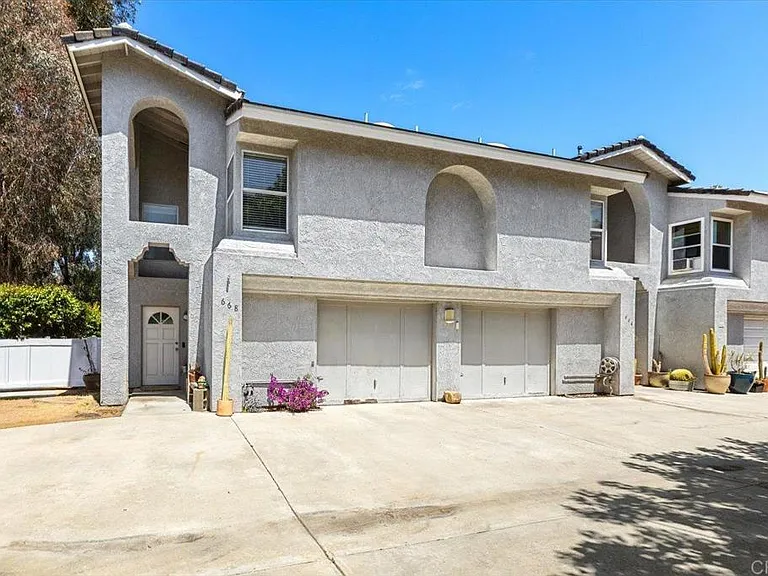 668 Westlake St — Photo 1