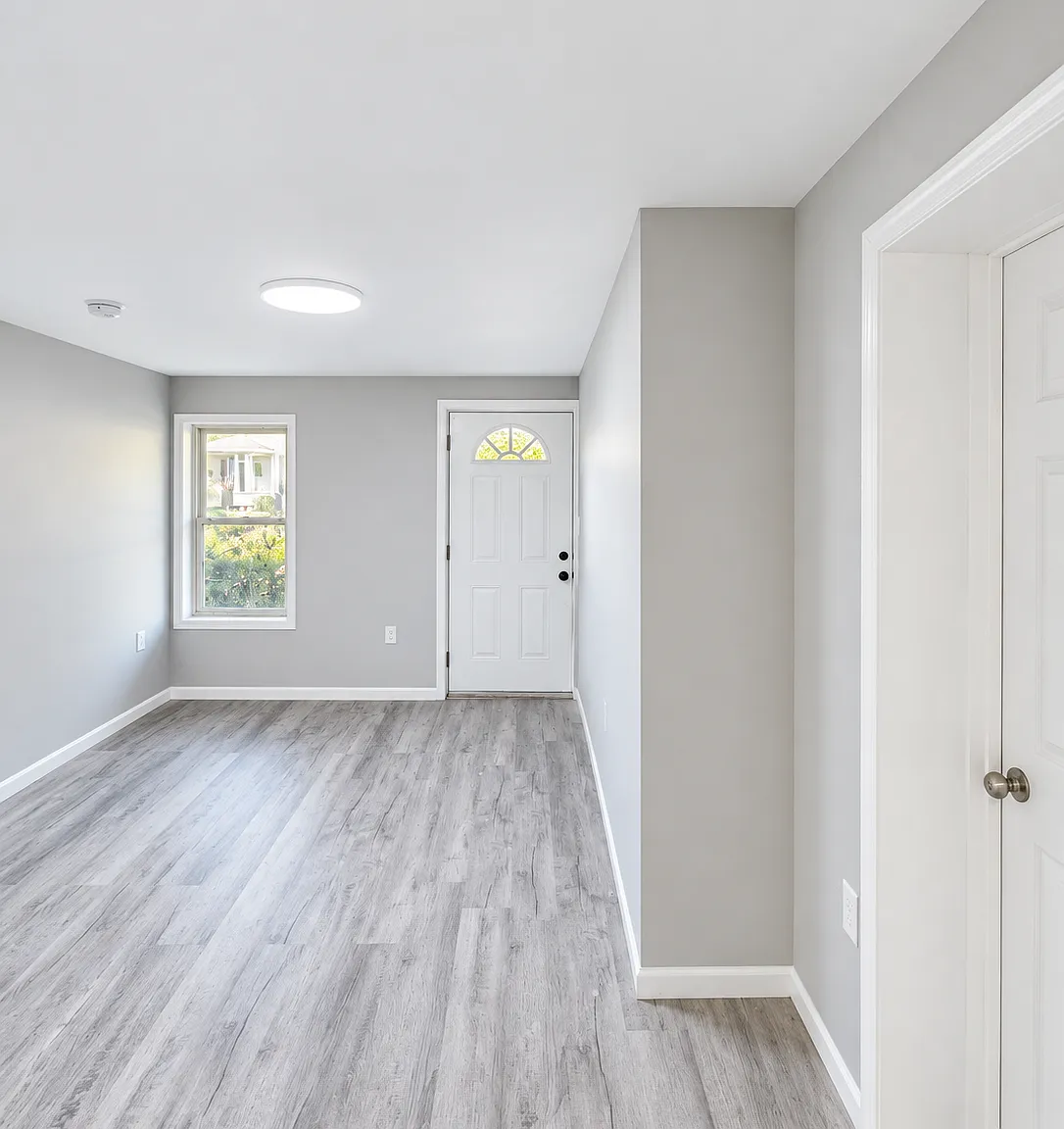 3 bed, 1.5 bath, 1100 sqft, $1,600 — Photo 4