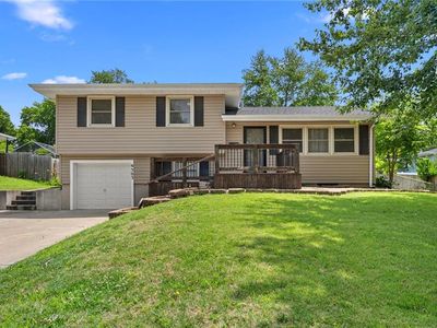 6303 N Wayne Ave, Kansas City, MO, 64118