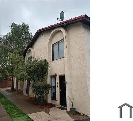2431 E Tracy Ln #2 — Photo 15