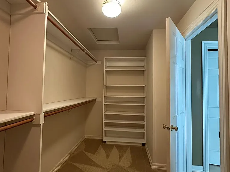 20307 NE 15th Pl — Photo 21