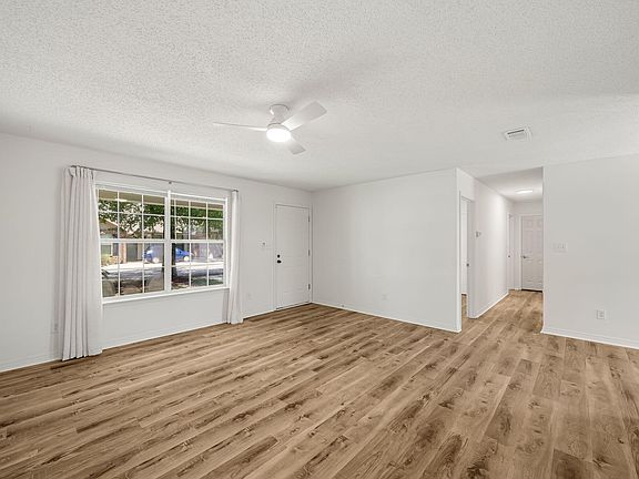 5th image of 1314 Cedar Ave S