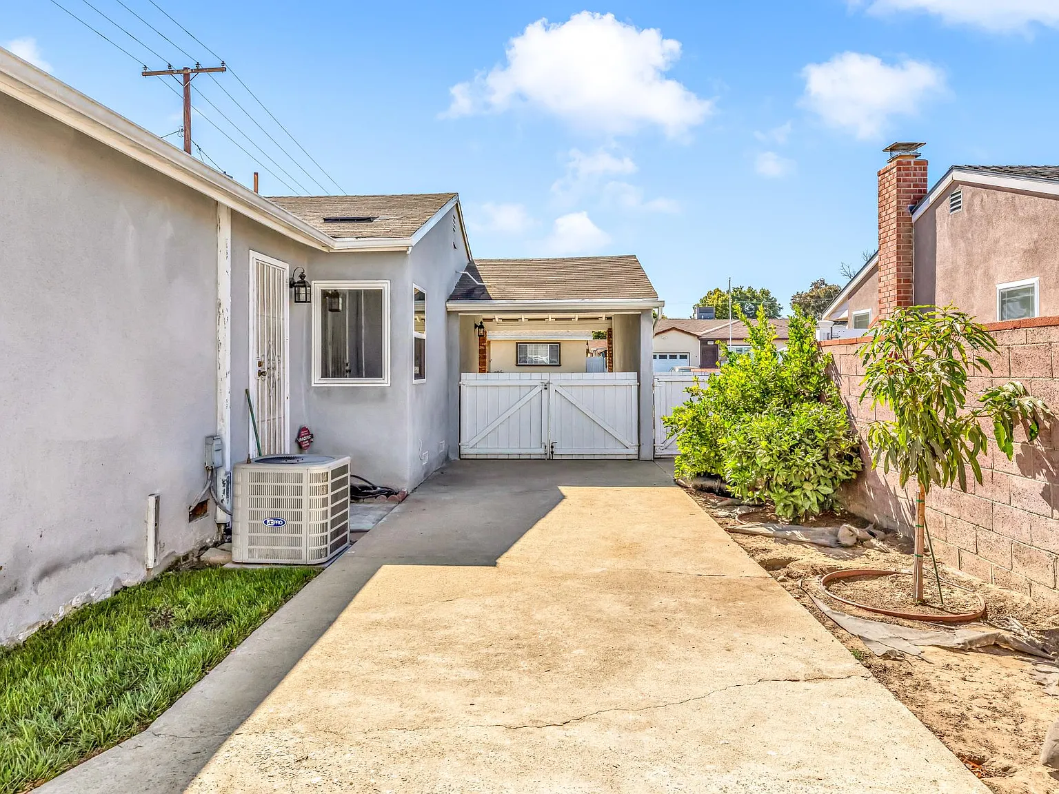 15332 Arcturus Ave — Photo 4