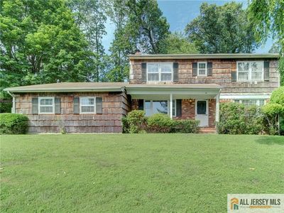 6 Conover Ct, East Brunswick, NJ, 08816