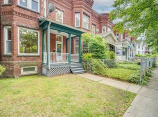 252 Walnut St, Holyoke, MA 01040