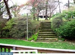 20 Powers Pl, Dresher, PA 19025