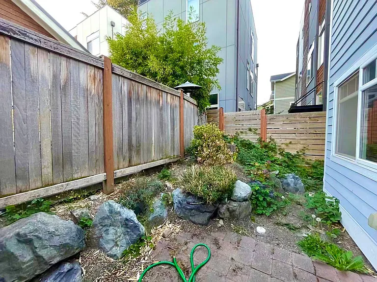 6516 34th Ave NE #B — Photo 14