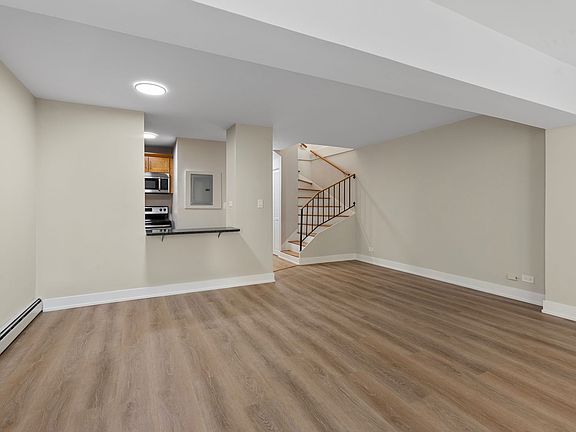 5th image of 6166 N Sheridan Rd APT 24B