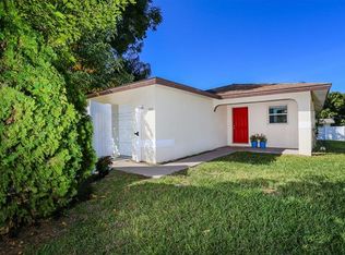 501 Ravenna St, Nokomis, FL 34275