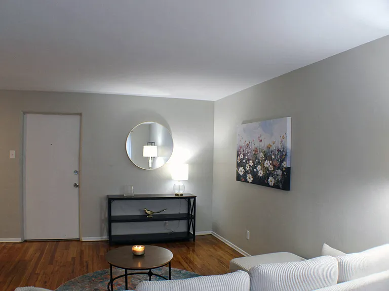 Bevo Apartments — Photo 13