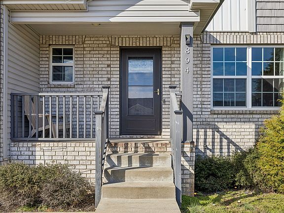 4th image of 894 Wild Elm Ct