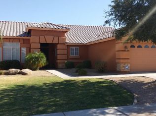 906 E Harwell Rd, Phoenix, AZ 85042